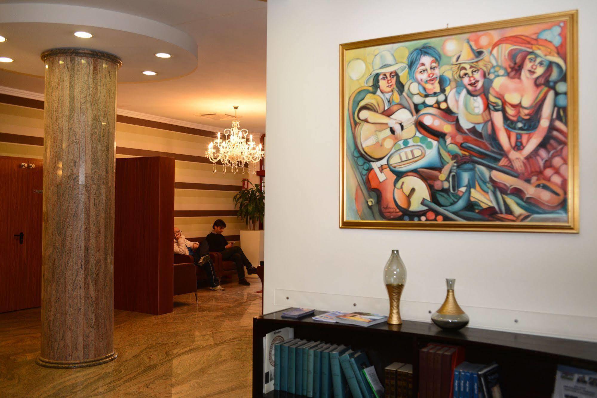 Hotel Iacone Chieti Luaran gambar